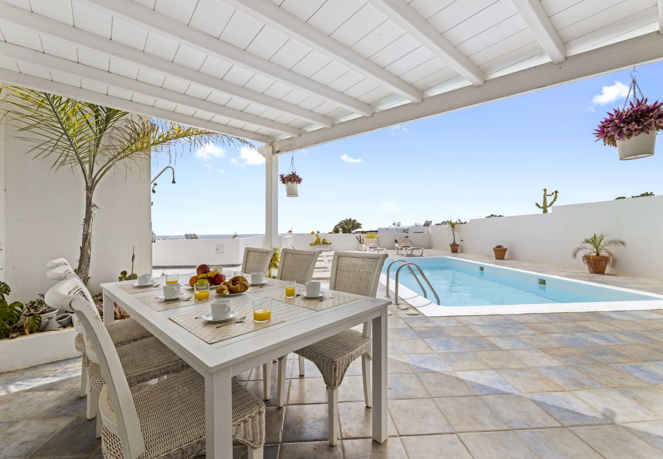 Villa en Playa Blanca - Villa Flora Playa Blanca - Villas Lanzarote - VipV
