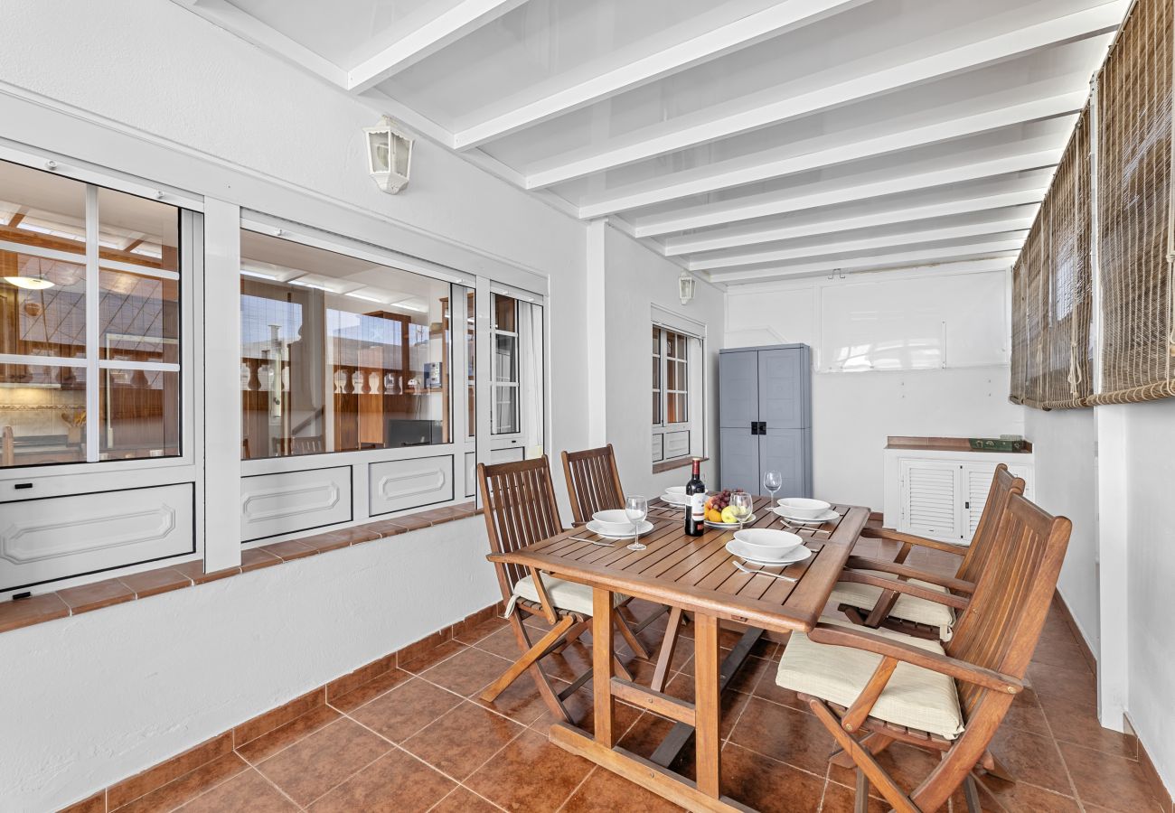 Casa en Playa Honda - Casa Merlín | Casa Vacacional en Lanzarote - España