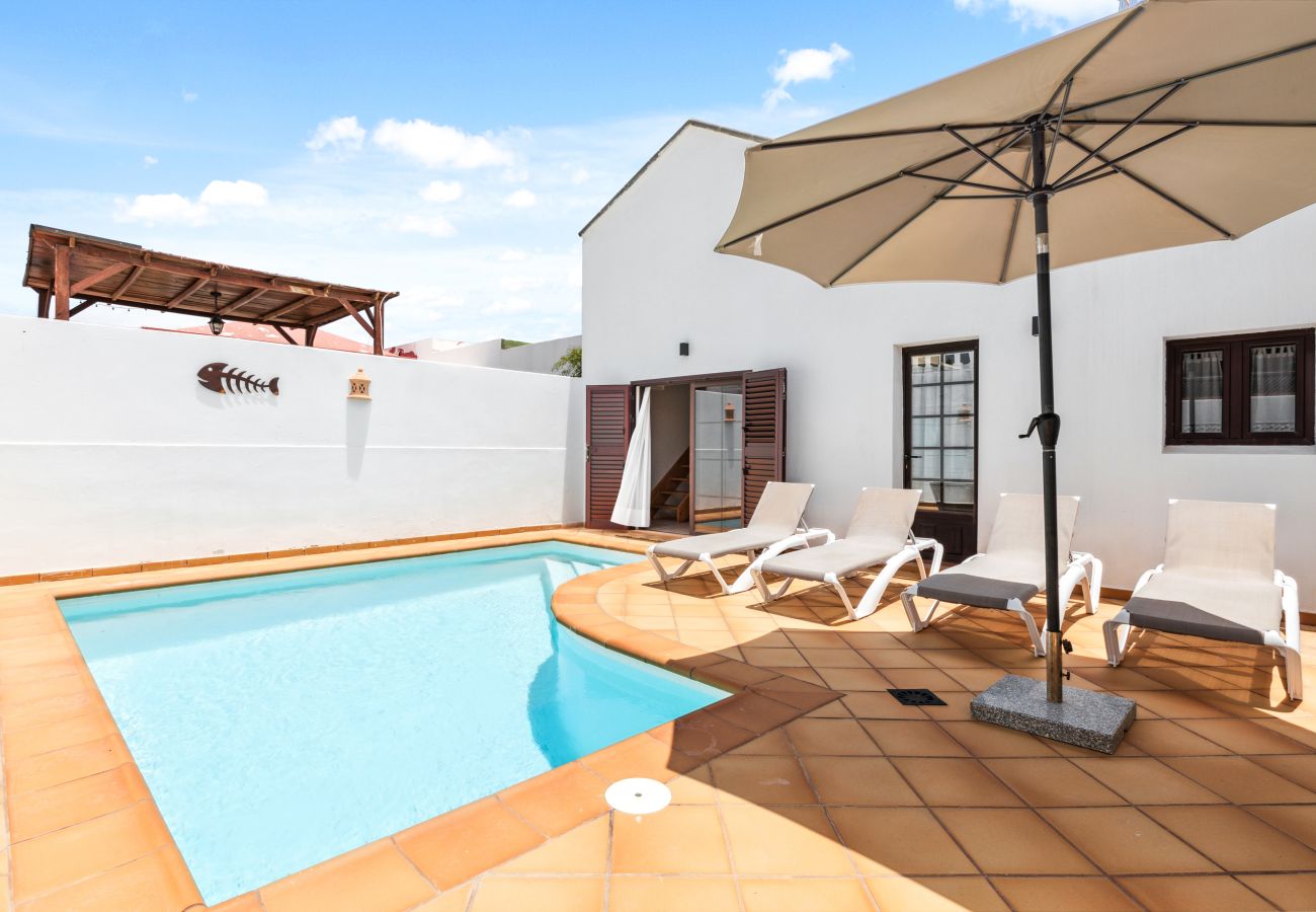 Villa en Arrecife - Villa Rosa - VipVipVillas