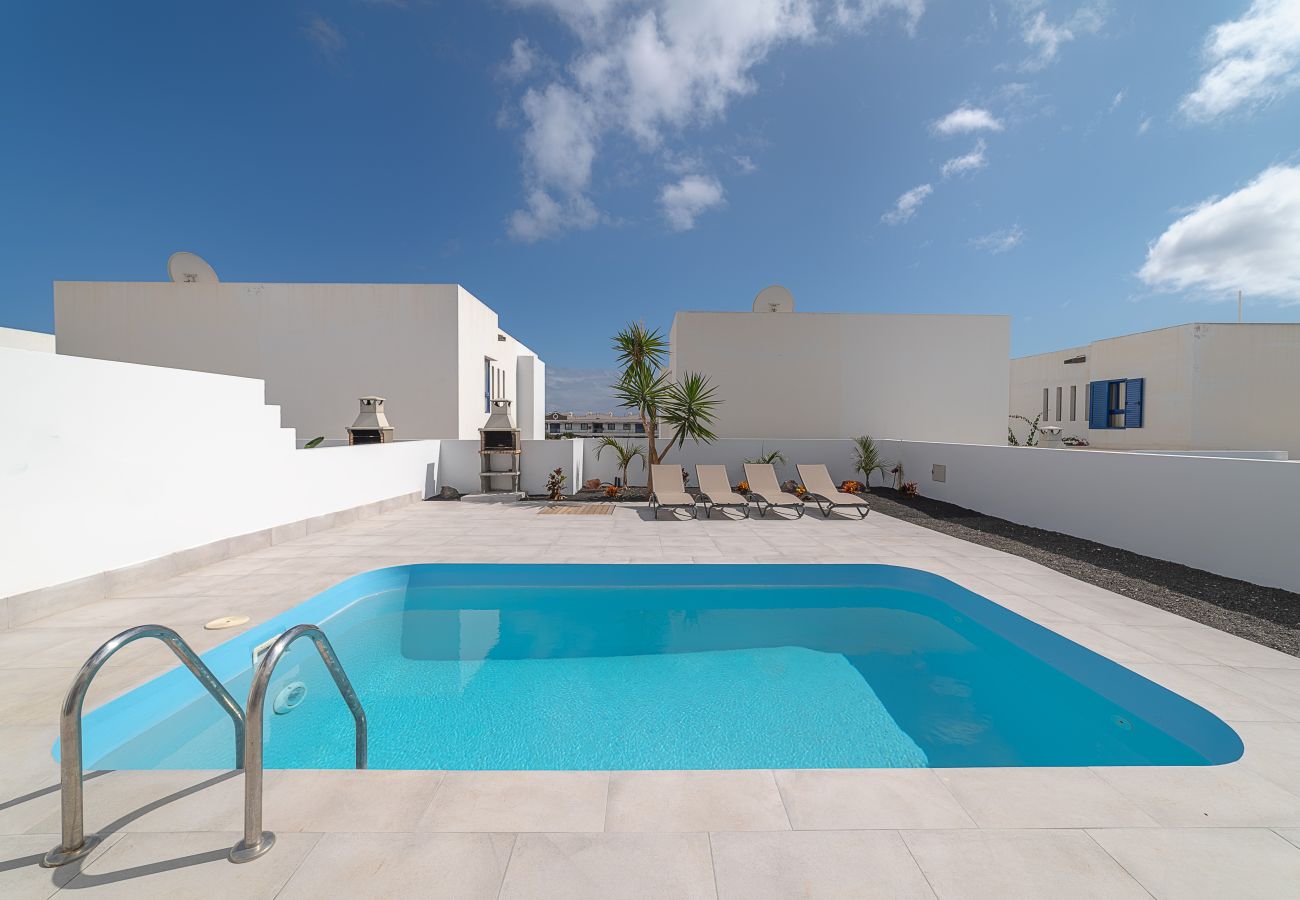 Villa en Playa Blanca - Villa Yaiza 1 - VipVipVillas