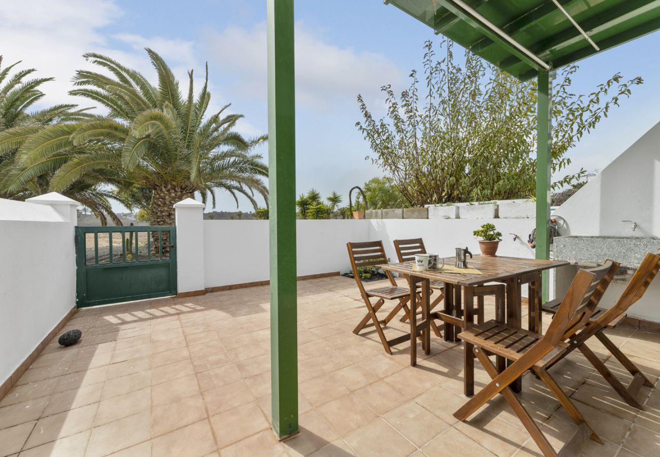 House in Costa Teguise - Chafarí Garden - Costa Teguise - Holiday Home in Lanzarote