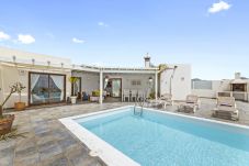 Villa in Playa Blanca - Villa Flora Playa Blanca - Villas Lanzarote - VipV
