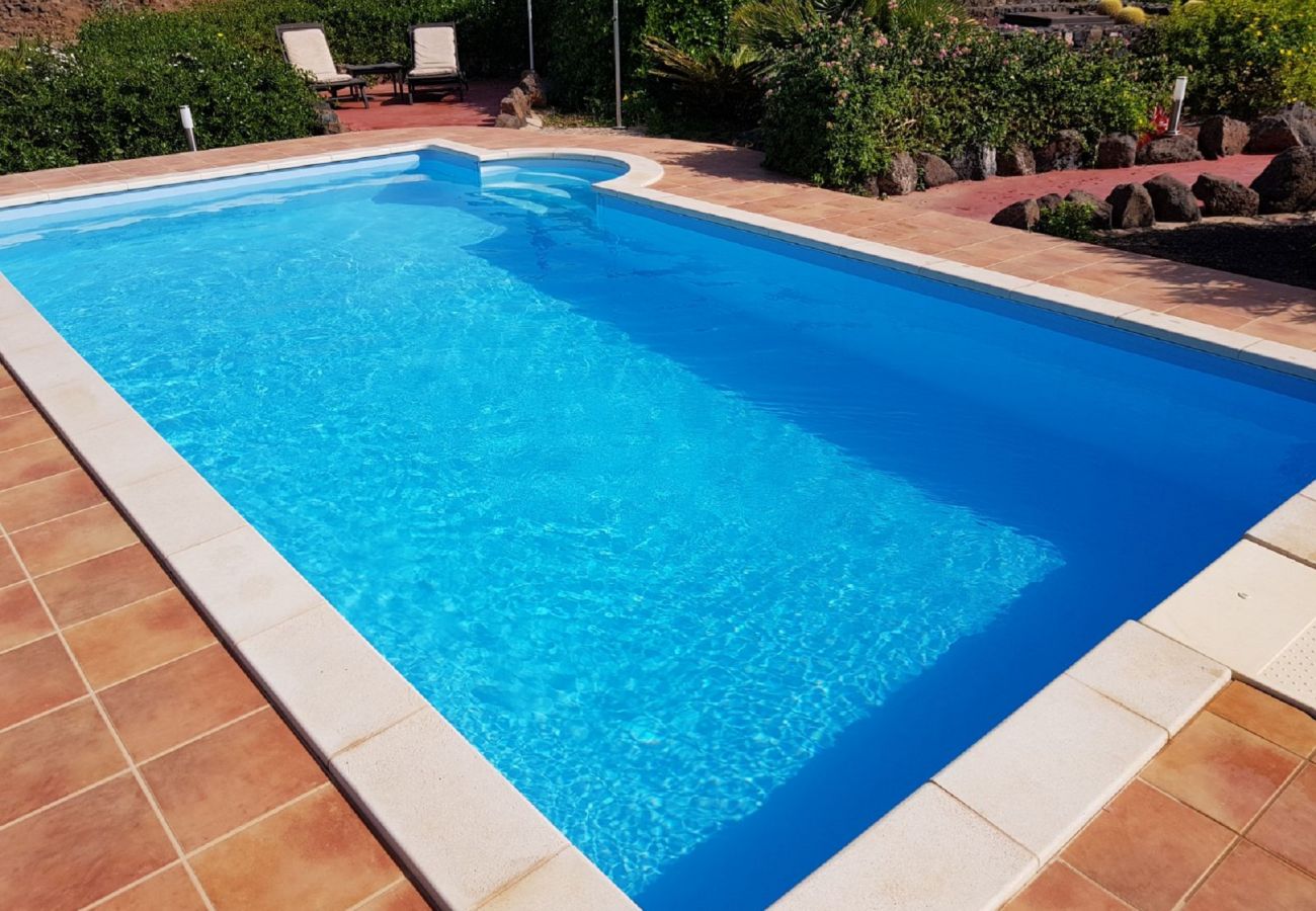 Apartment in Las Breñas - 