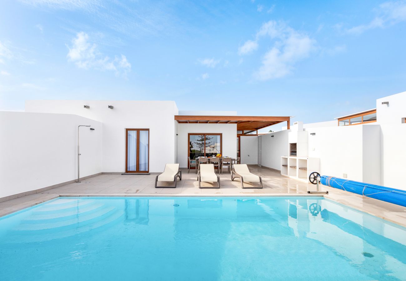 Villa in Playa Blanca - Villa Famara - Altos de Lanzarote