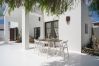 Villa in Costa Teguise - Villa Lola - VipVipVillas