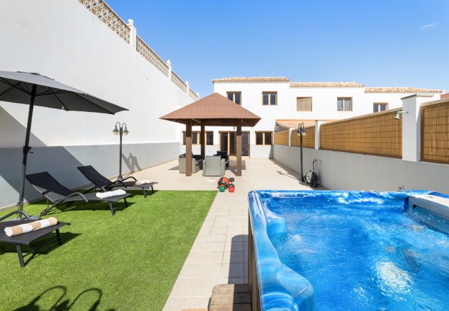 Villa in Corralejo - Villa Carabela - VipVipVillas
