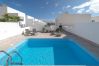 Villa in Playa Blanca - Villa Yaiza 11 - VipVipVillas