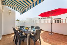 Terraced House in Playa Honda - Casa Olivier